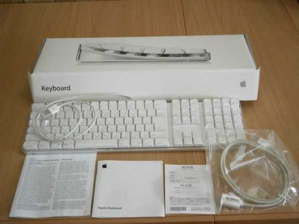 Apple 純正USBキーボード　買取ました！！